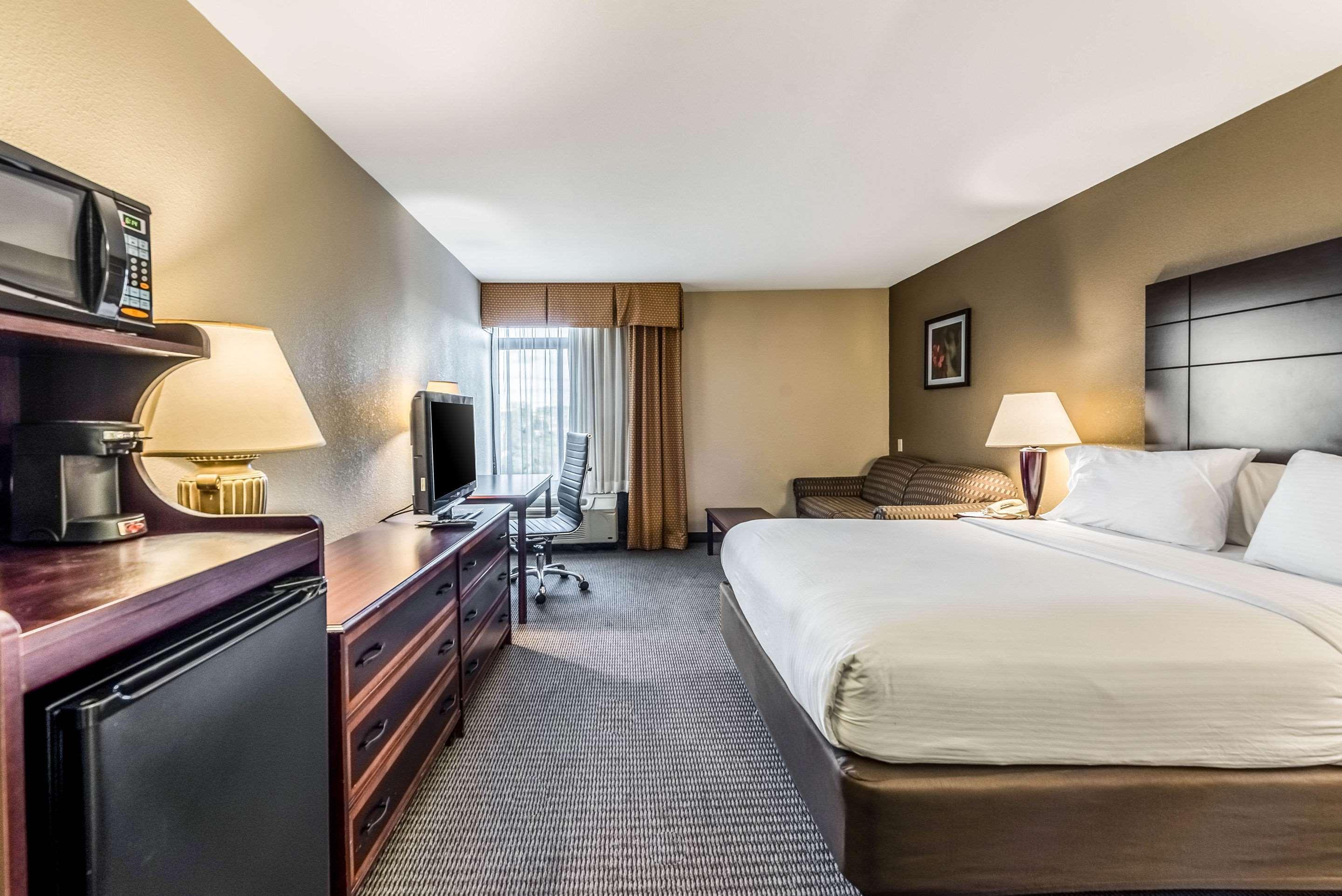 שרונוויל Clarion Hotel Cincinnati North מראה חיצוני תמונה
