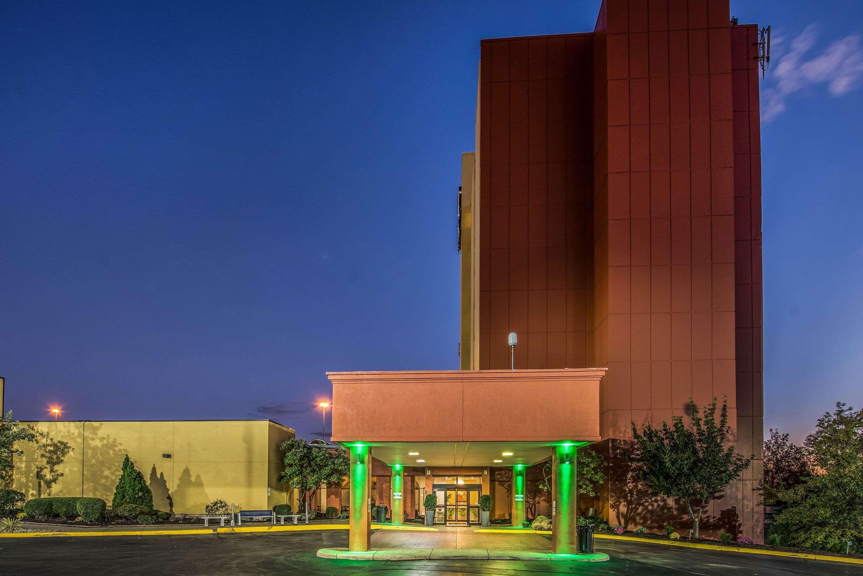 שרונוויל Clarion Hotel Cincinnati North מראה חיצוני תמונה